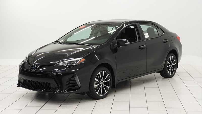 2018 Toyota Corolla SE - Exquisite Auto Lease